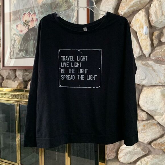 Graphic pull over  - Picture 2 of 6